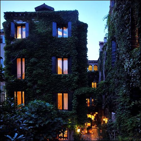 Hotel Flora Venice Exterior photo