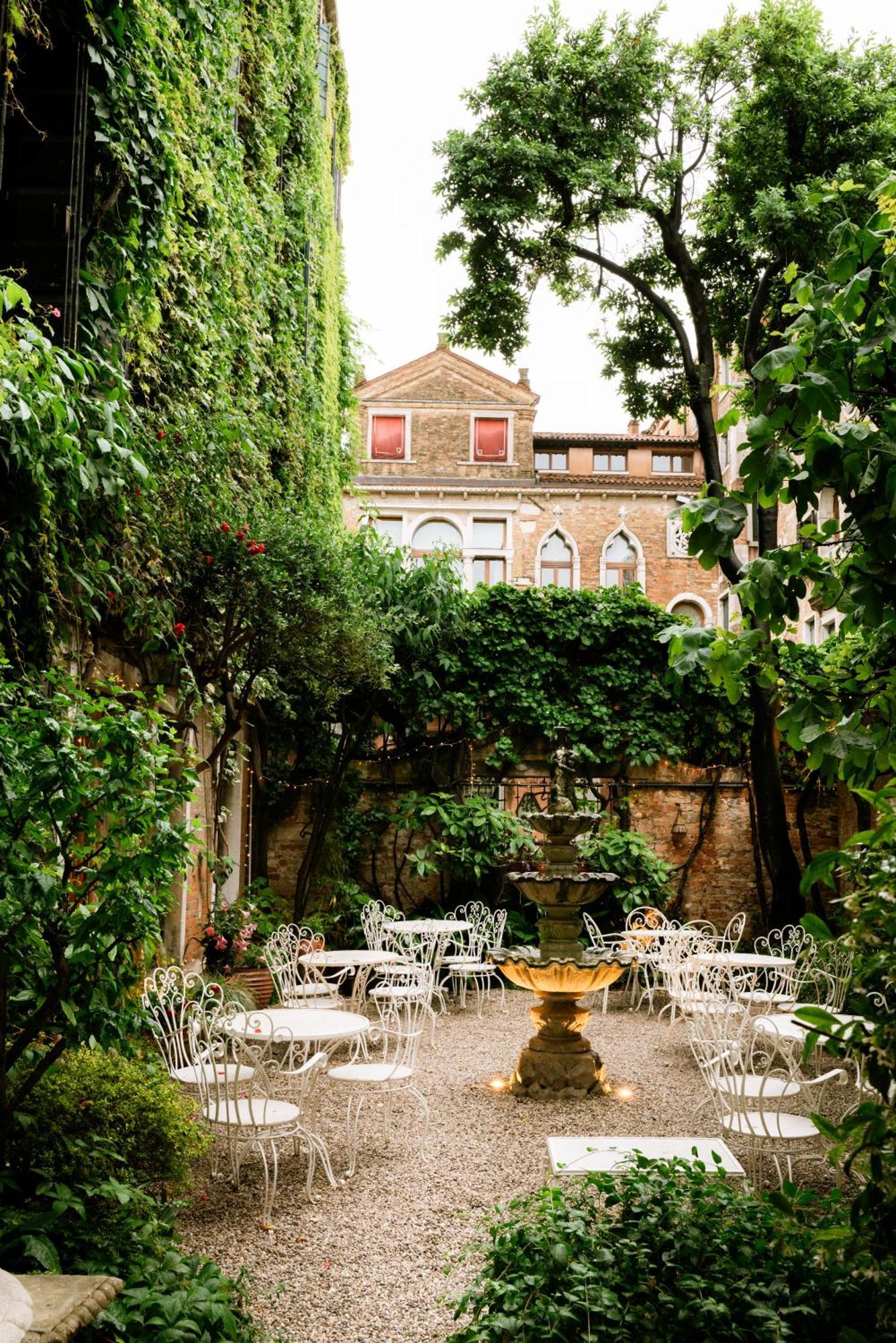 Hotel Flora Venice Exterior photo